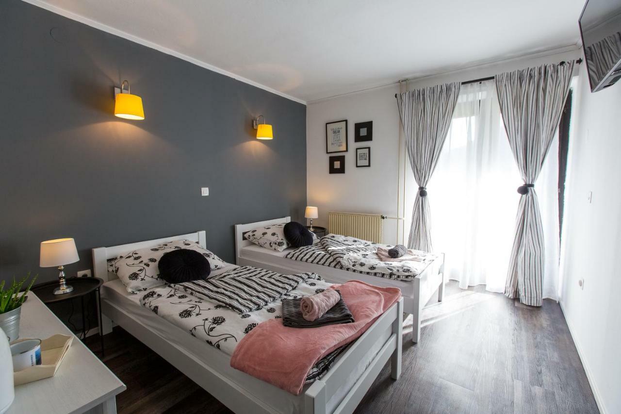 Rooms Malina Blejska Dobrava Εξωτερικό φωτογραφία