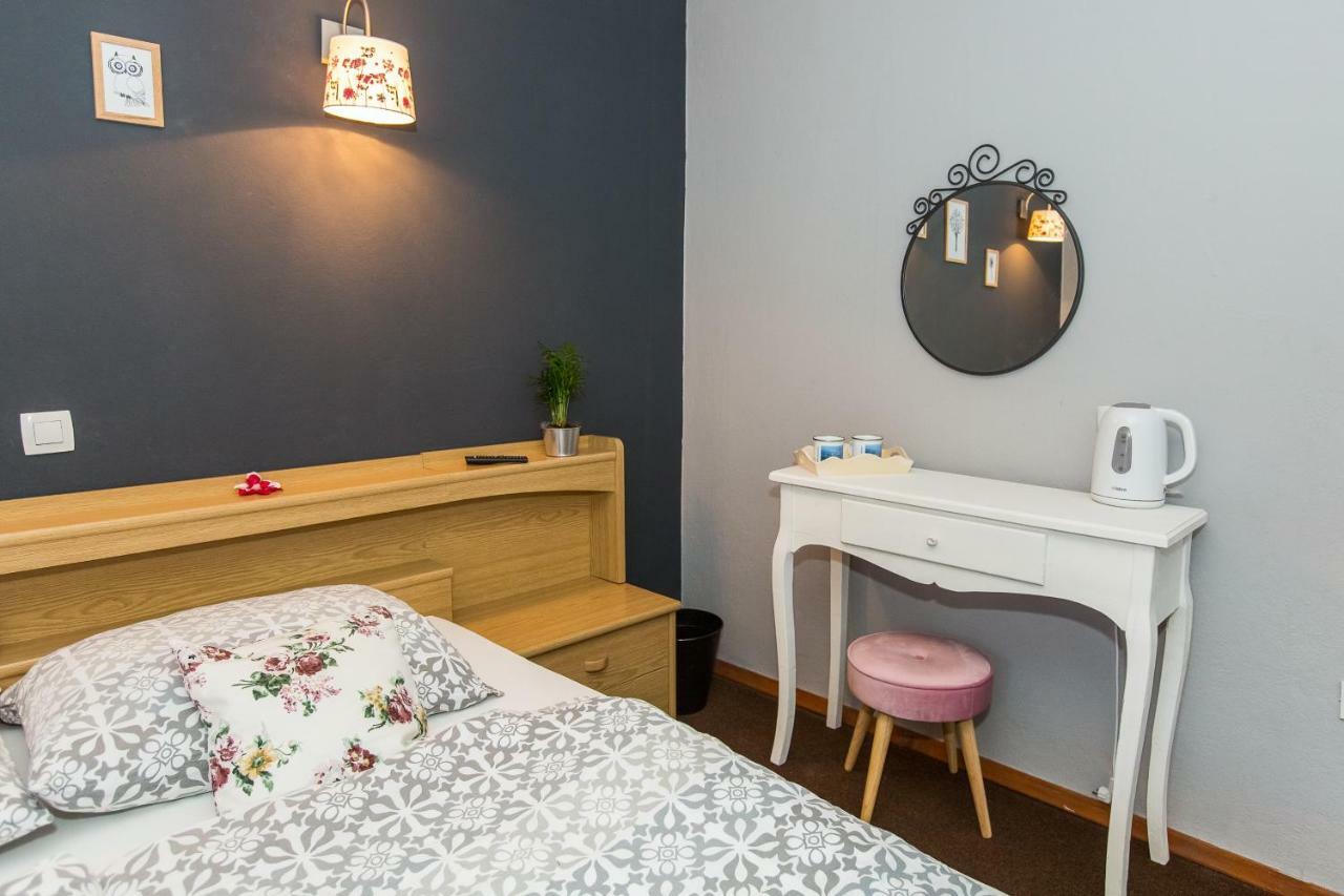 Rooms Malina Blejska Dobrava Εξωτερικό φωτογραφία